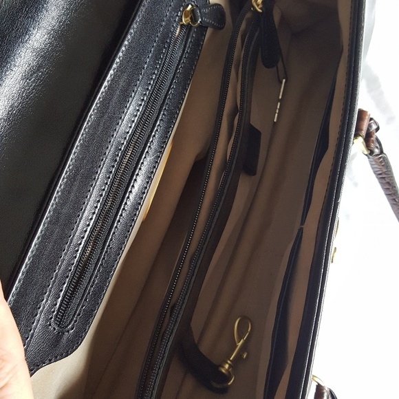 BRAHMIN Vintage Shoulder Bag - Picture 5 of 8